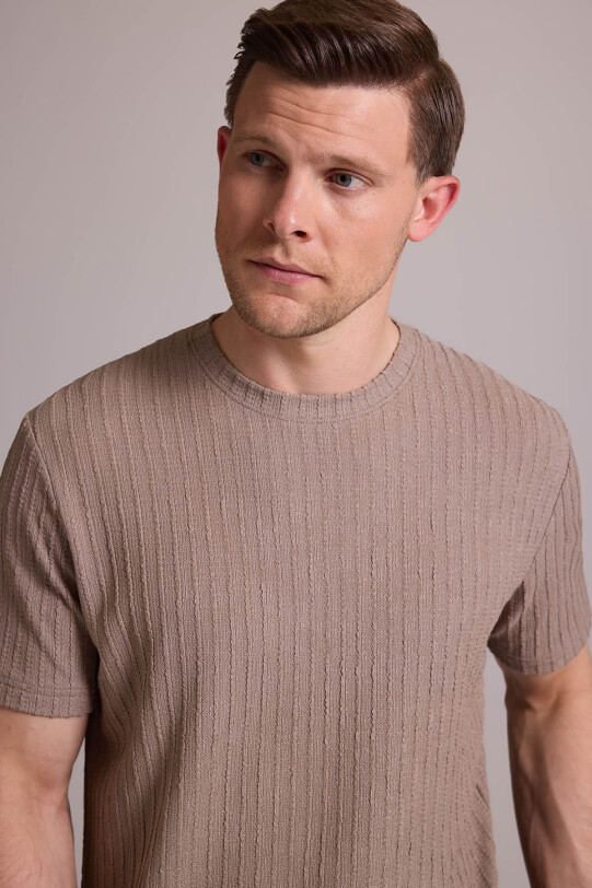 Erkek Bej Desenli Bisiklet Yaka T-shirt