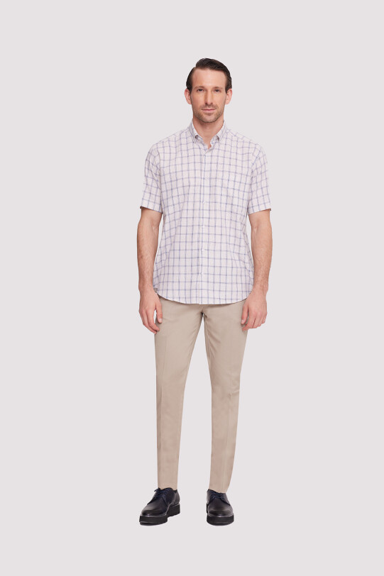 Erkek Bej Kısa Kol Regular Fit Yaka Düğmeli Kareli Gömlek