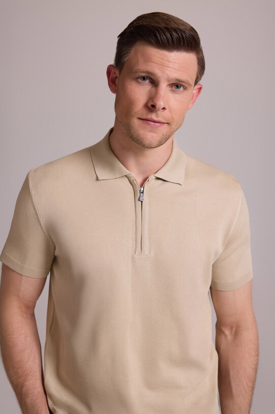 Erkek Bej Regular Fit Polo Yaka Fermuarlı Triko Tişört