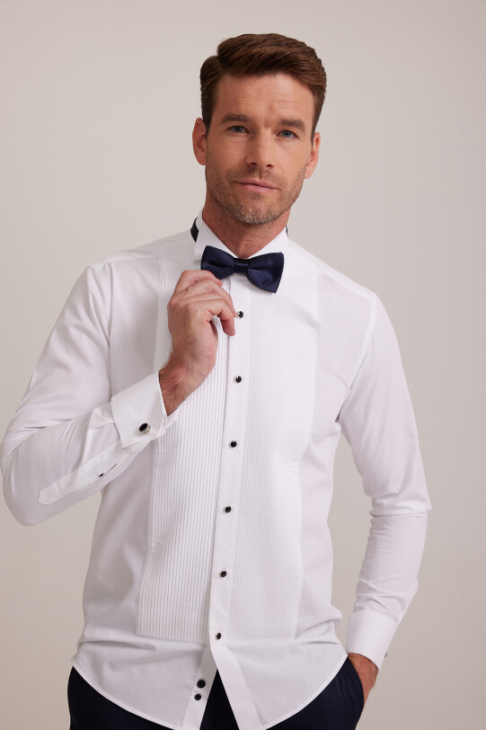 Erkek Beyaz Ata Yaka Slim Fit Piliseli Gömlek