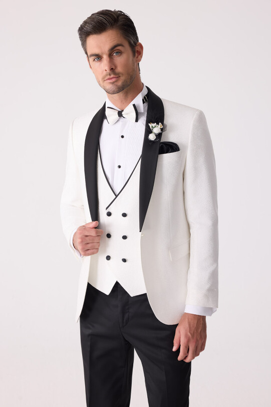 Erkek Beyaz Damatlık Slim Fit Kırlangıç Yaka Desenli