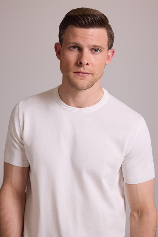 Erkek Beyaz Regular Fit Bisiklet Yaka Triko Tişört