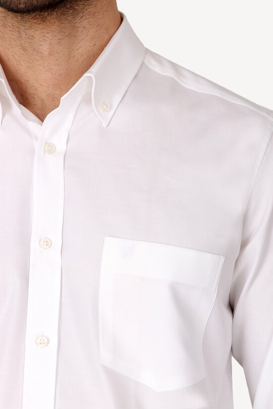 Erkek Beyaz Uzun Kol Klasik Yaka Düğmeli Gömlek