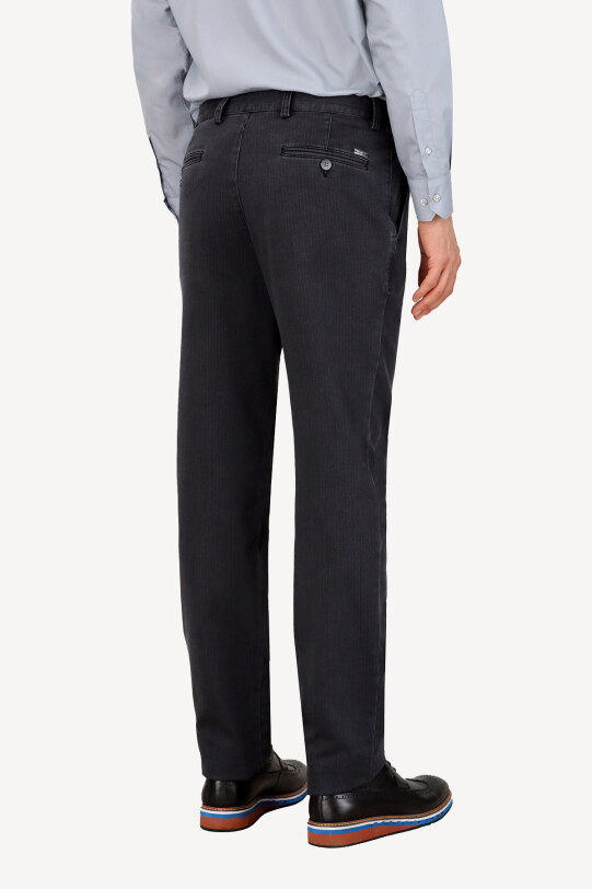 Erkek Gri Regular Fit Kanvas Spor Çizgili Pantolon