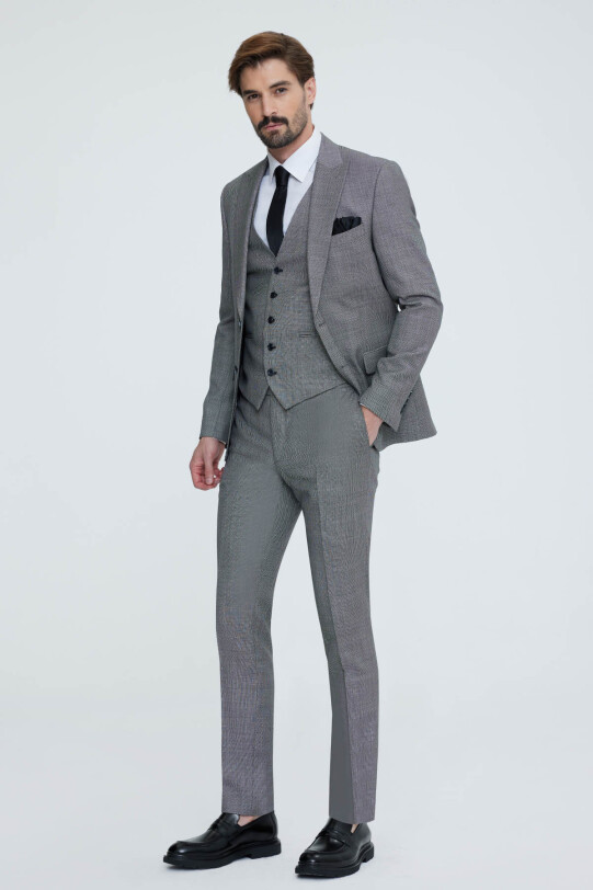 Erkek Gri Slim Fit Sivri Yakalı Yelekli Takım Elbise