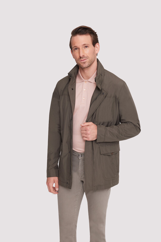 Erkek Haki Yeşil Regular Fit Yazlık Spor Kapüşonlu Mont