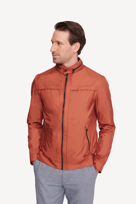 Erkek Kiremit Yazlık Spor Mont Kapüşonlu