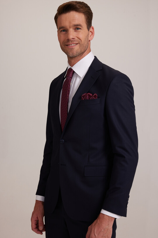 Erkek Koyu Lacivert Regular Fit Çift Yırtmaç Takım Elbise