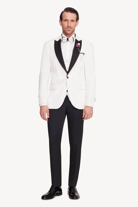 Erkek Krem Slim Fit Sivri Yaka Kadife Damatlık