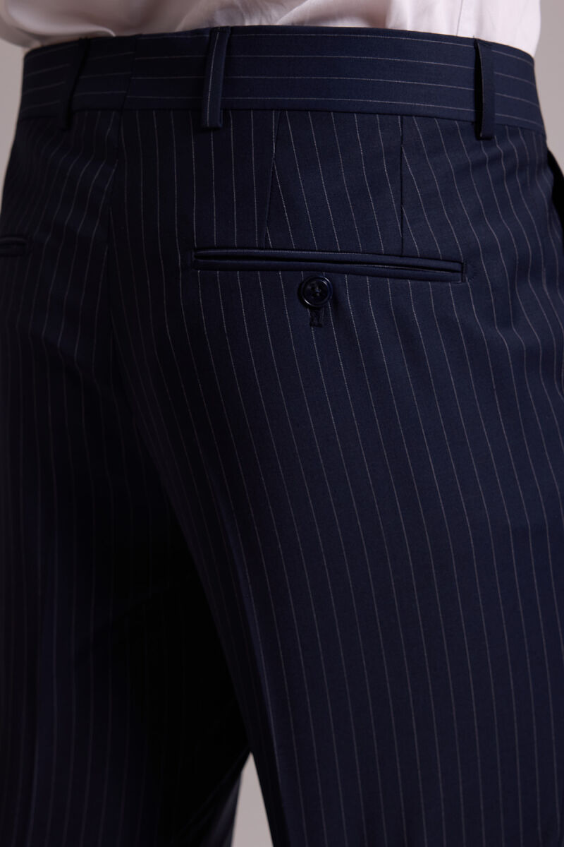 Erkek Lacivert Çizgili Slim Fit Sivri Yaka Kruvaze %100 Yün Takım Elbise - 11