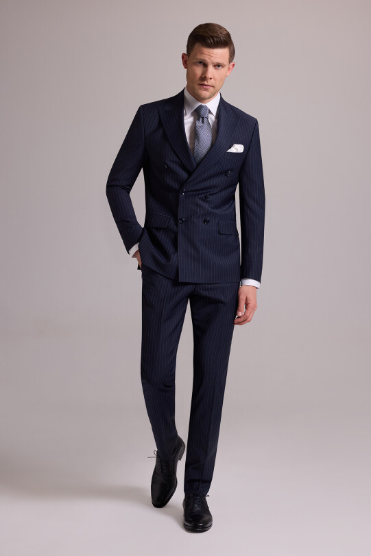 Erkek Lacivert Çizgili Slim Fit Sivri Yaka Kruvaze %100 Yün Takım Elbise