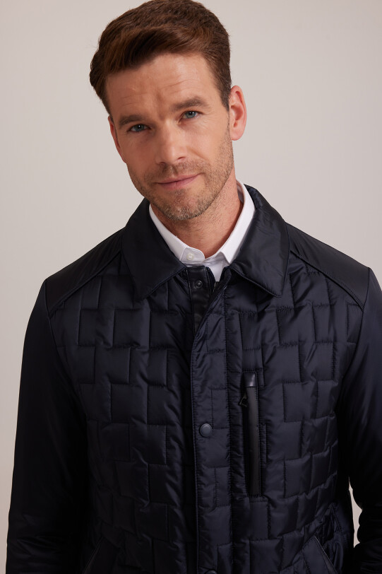 Erkek Lacivert Regular Fit Kare Desenli Yakalı Kaban