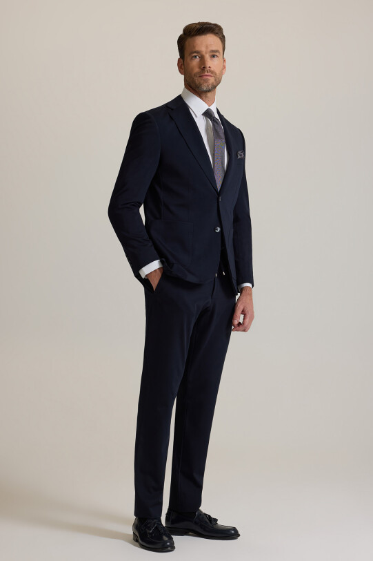 Erkek Lacivert Slim Fit Geniş Mono Yaka Jogger Pantolonlu Takım Elbise