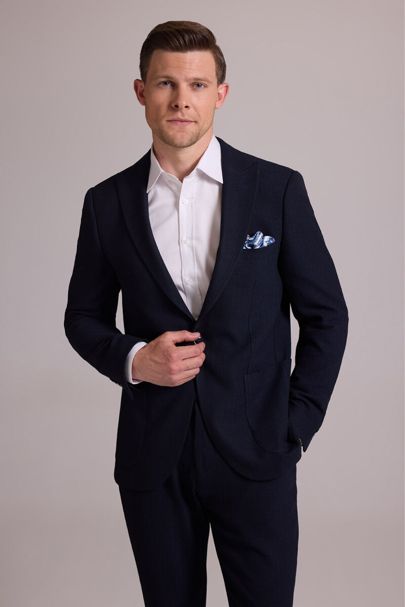 Erkek Lacivert Slim Fit Sivri Yaka Takım Elbise - 4