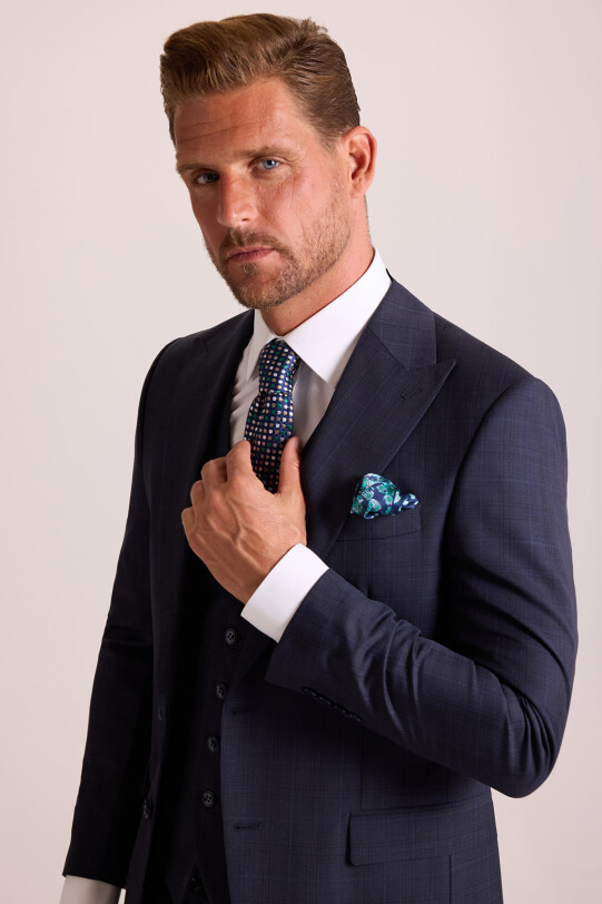 Erkek Lacivert Slim Fit Sivri Yaka Yelekli Yün Takım Elbise