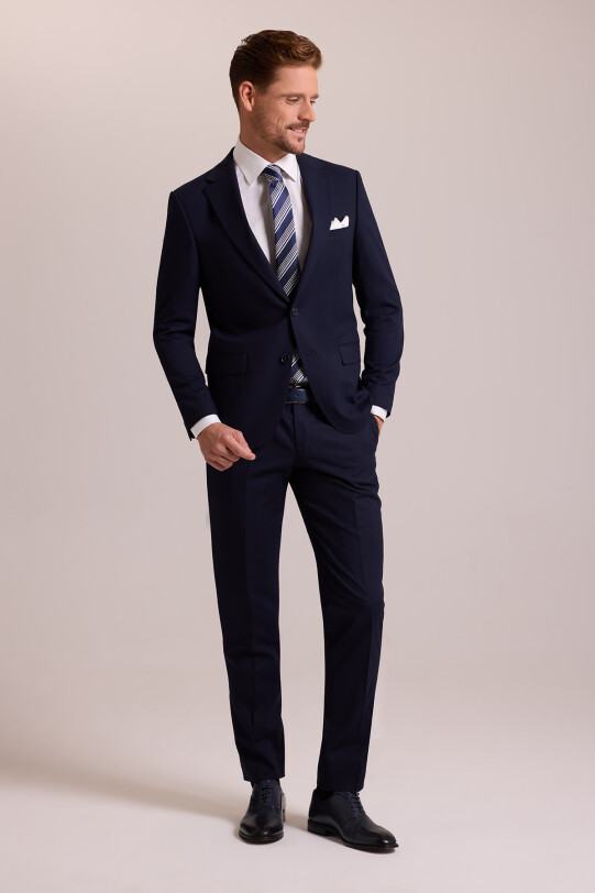 Erkek Lacivert Slim Fit Yünlü Likralı Mono Yaka Takım Elbise