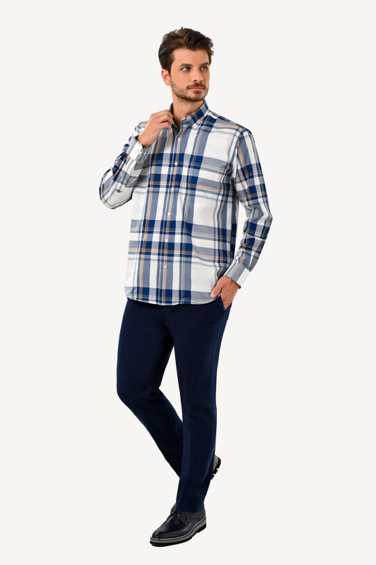 Erkek Lacivert Uzun Kol Kareli Regular Fit Yaka Düğmeli Gömlek
