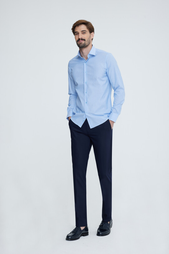 Erkek Mavi Klasik Yaka Slim Fit Uzun Kol Gömlek