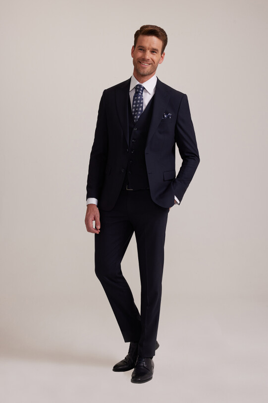 Erkek Parlament Regular fit Yelekli Sivri Yaka Takım Elbise