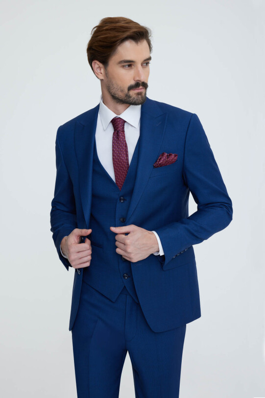 Erkek Saks Mavisi Sivri Yaka Slim Fit Yelekli Takım Elbise
