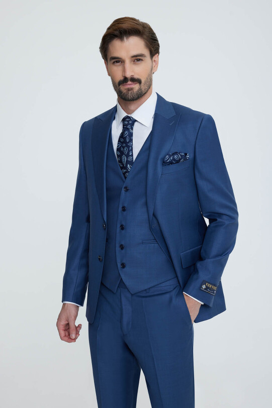 Erkek Saks Mavisi Slim Fit Sivri Yaka Yelekli Takım Elbise