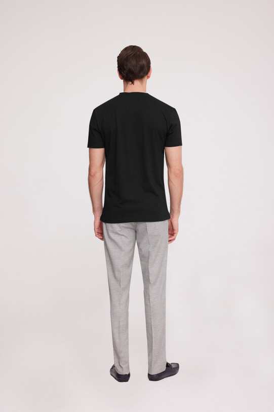 Erkek Siyah Bisiklet Yaka Desenli T-Shirt