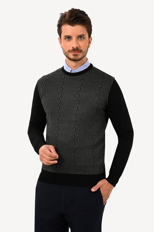 Erkek Siyah Bisiklet Yaka Klasik Desenli