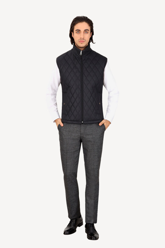 Erkek Siyah Kapitone Klasik Yelek