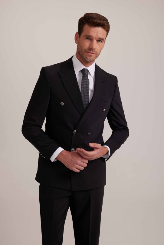 Erkek Siyah Kruvaze Çift Yırtmaç Takım Elbise