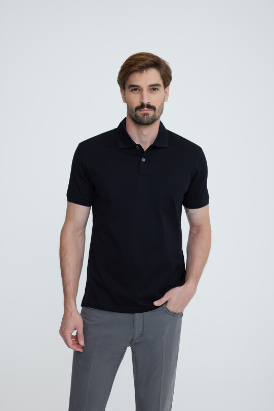 Erkek Siyah Polo Yaka Desenli TShirt