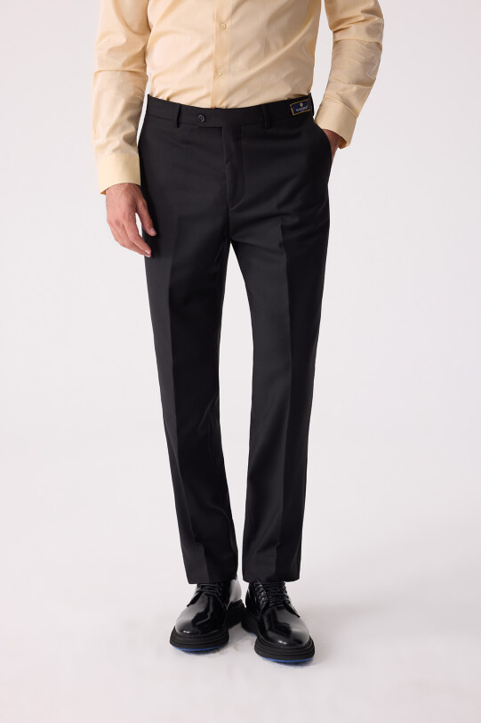 Erkek Siyah Regular Fit Kumaş Pantolon