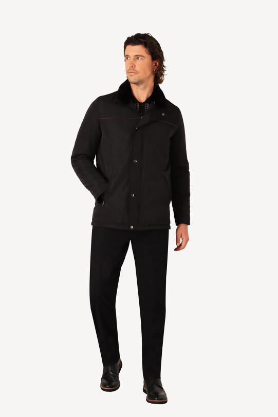 Erkek Siyah Regular Fit Yakası Kürklü Kaban