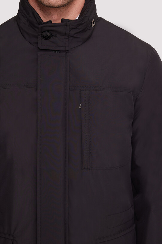 Erkek Siyah Regular Fit Yazlık Spor Kapüşonlu Mont