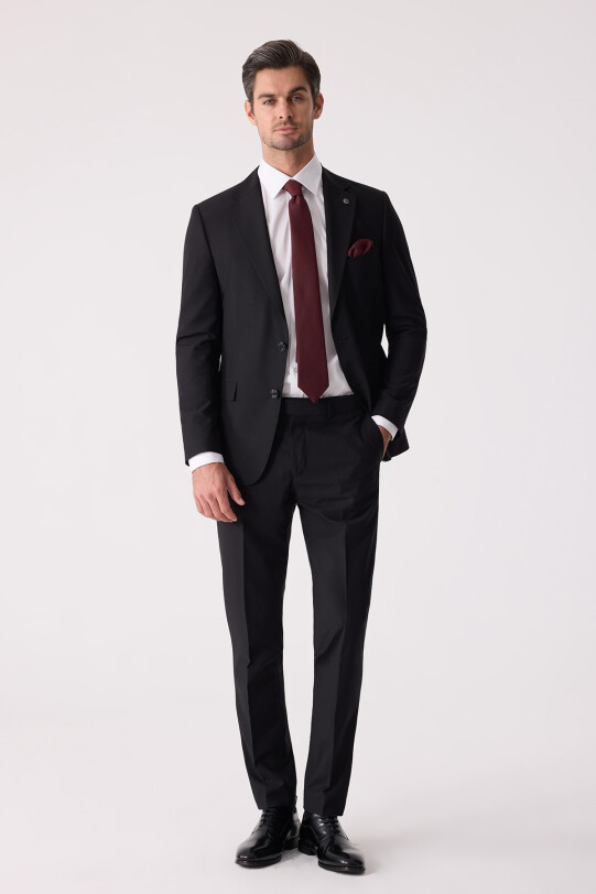 Erkek Siyah Slim Fit %100 Yün Takım Elbise