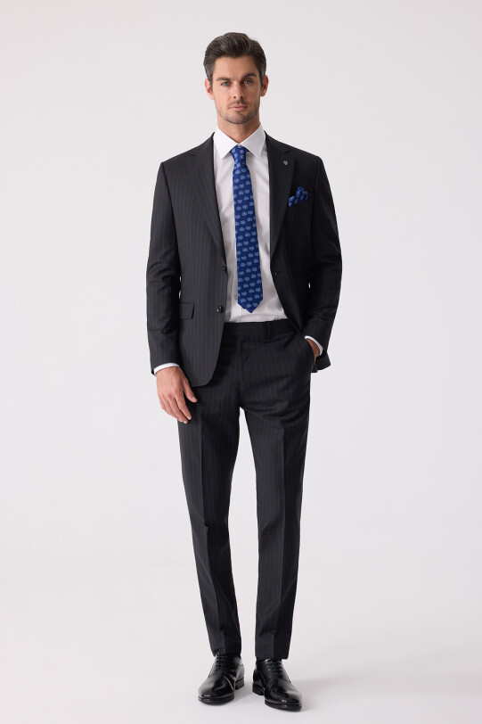 Erkek Siyah Slim Fit Çizgili %100 Yün Takım Elbise