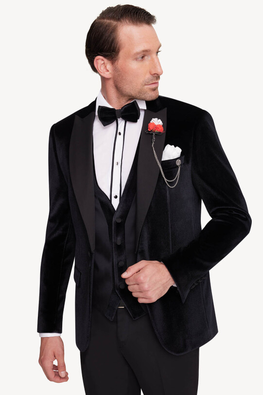 Erkek Siyah Slim Fit Sivri Yaka Kadife Damatlık