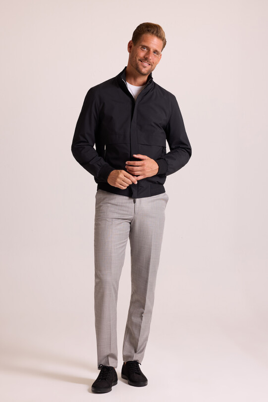 Erkek Siyah Yazlık Spor Mont