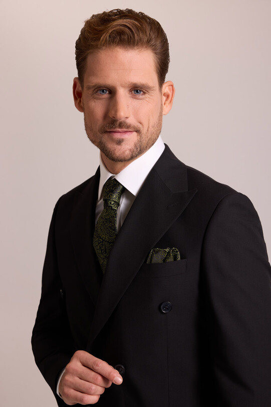 Erkek Siyah Yünlü Kruvaze Yaka Regular Fit Takım Elbise