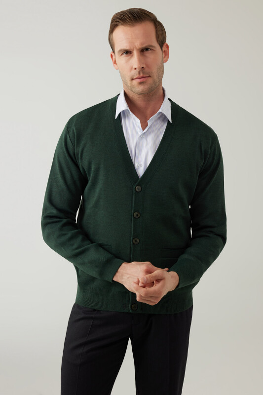 Erkek Yeşil Düğmeli Yünlü Triko Hırka